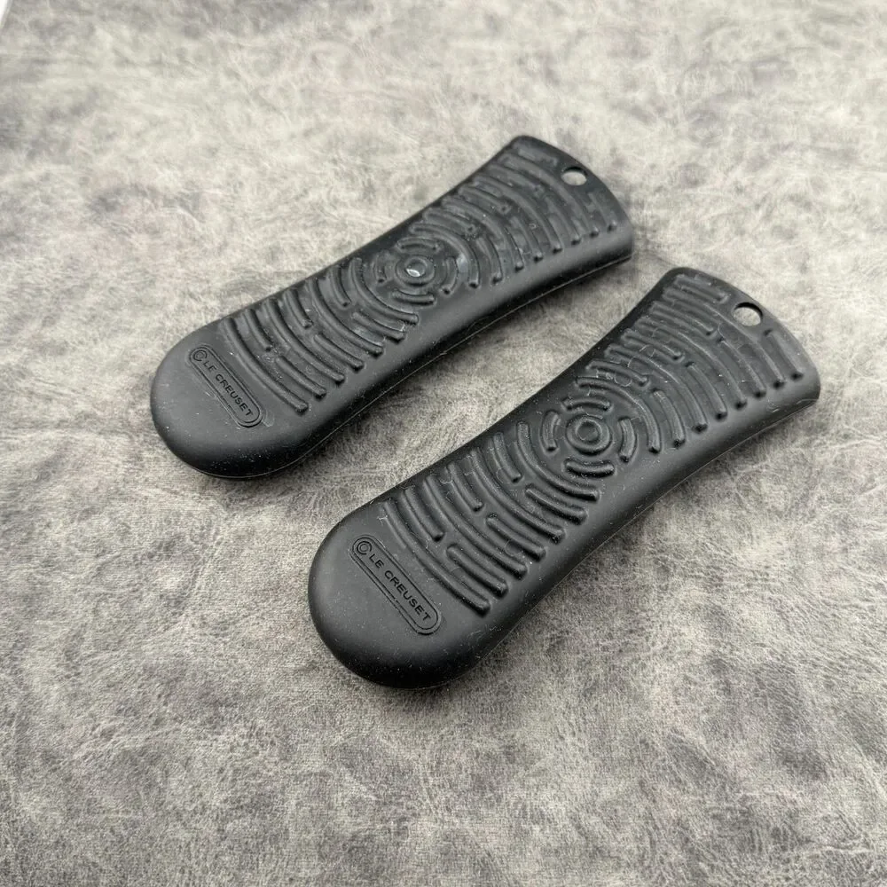 Lot of TWO 2 Black Le Creuset Skillet Pot Silicone Cool Tool Handles Sleeves